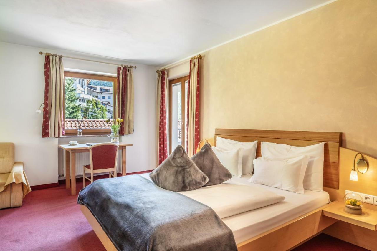 Boutique Hotel Kircher Sarentino Δωμάτιο φωτογραφία